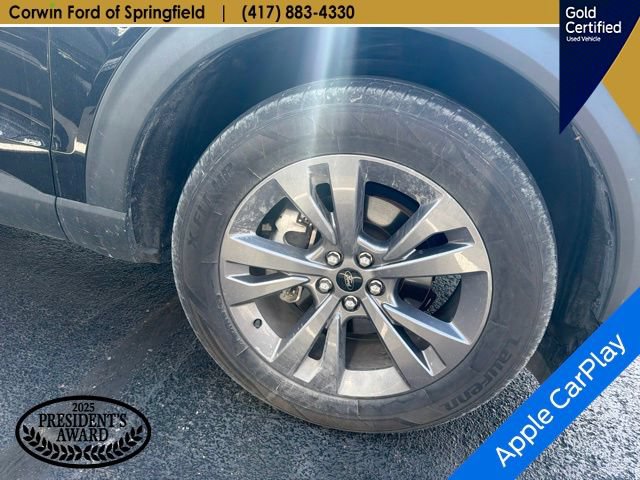 Certified 2022 Ford Explorer XLT w/ Equipment Group 202A AWD/4WD image 7