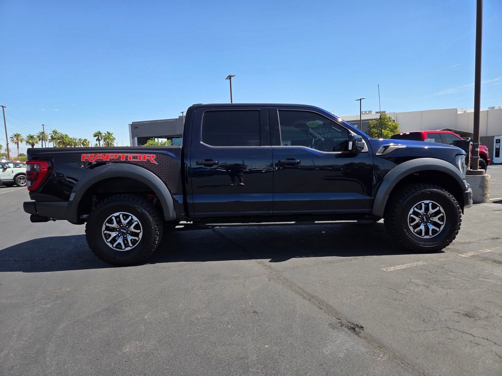 Certified 2022 Ford F150 Raptor w/ Equipment Group 801A High AWD/4WD image 7
