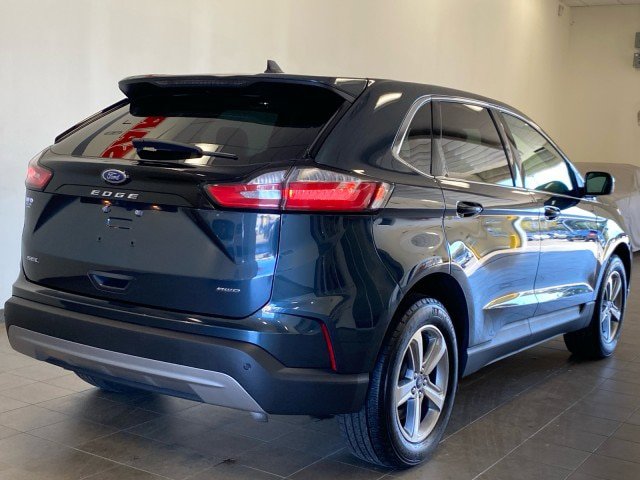 Certified 2022 Ford Edge SEL w/ Convenience Package AWD/4WD image 9