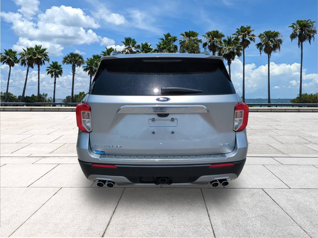Certified 2022 Ford Explorer Platinum w/ Equipment Group 601A AWD/4WD image 7