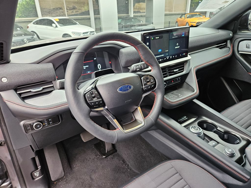 Certified 2025 Ford Explorer ST-Line w/ Premium Package RWD image 22