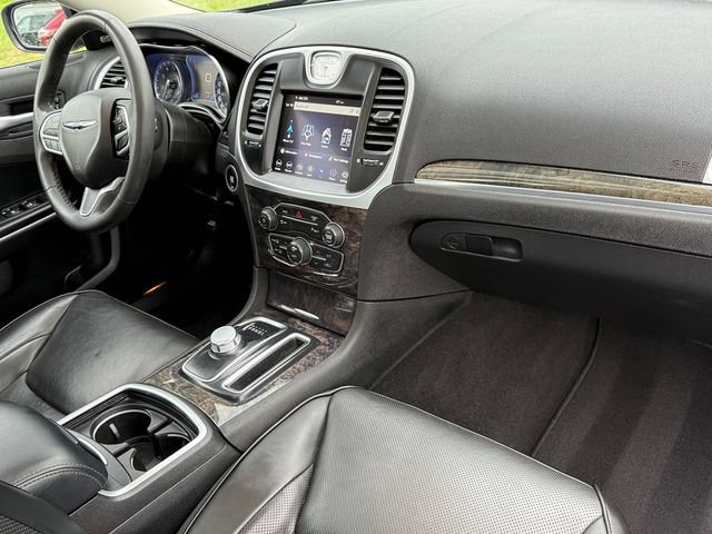 Used 2023 Chrysler 300 Touring L w/ Popular Equipment Group AWD/4WD image 23