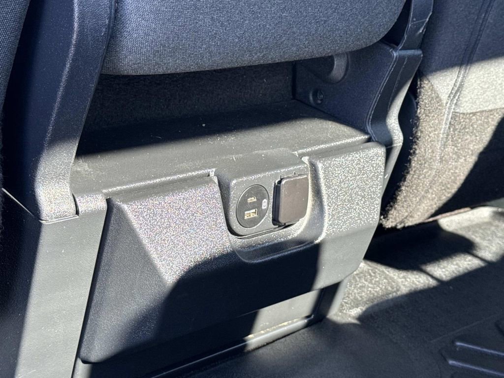 Certified 2021 Ford F150 XLT w/ Equipment Group 302A High image 25