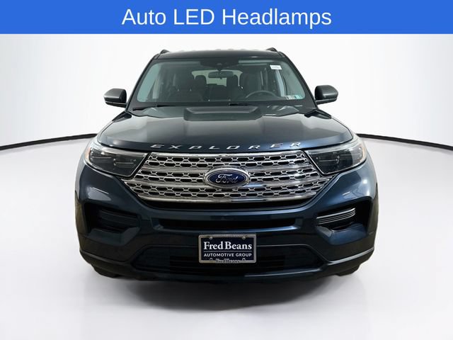 Certified 2023 Ford Explorer XLT AWD/4WD image 2