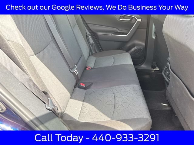 Used 2024 Toyota RAV4 XLE AWD/4WD image 25