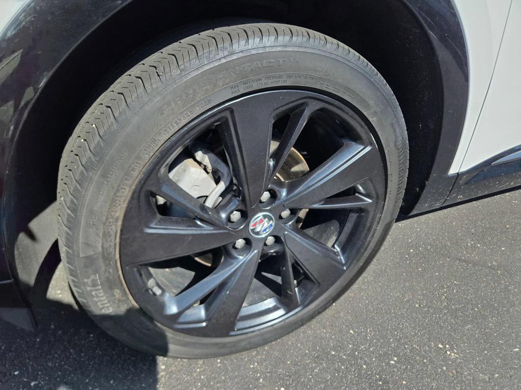Used 2022 Buick Envision Preferred FWD image 48