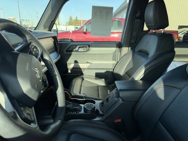 Certified 2023 Ford Bronco Badlands AWD/4WD image 3