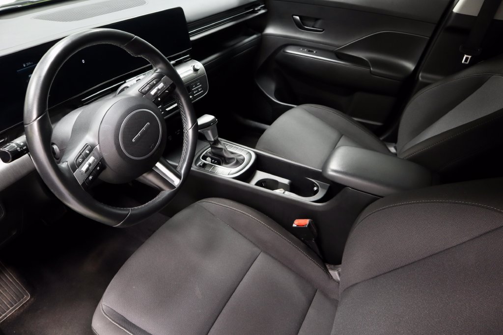 Used 2024 Hyundai Kona SEL FWD image 22