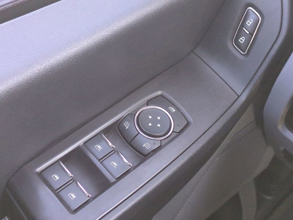 Certified 2023 Ford F250 XL w/ XL Chrome Package image 23