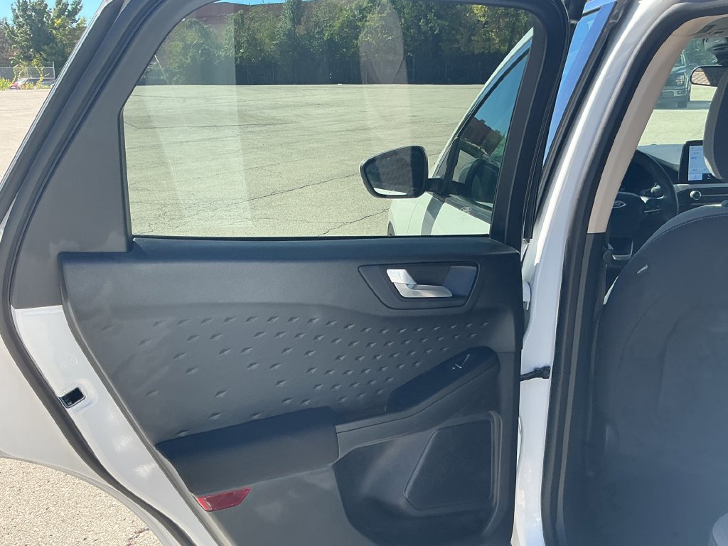 Certified 2020 Ford Escape SE AWD/4WD image 13