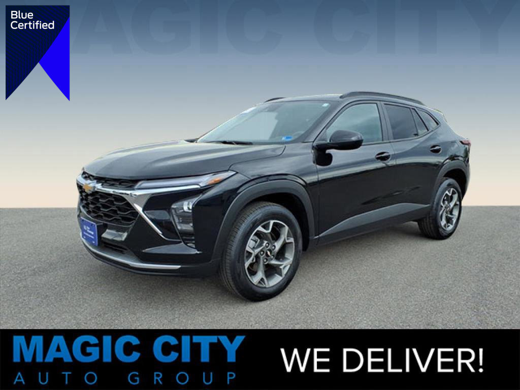 Used 2025 Chevrolet Trax LT