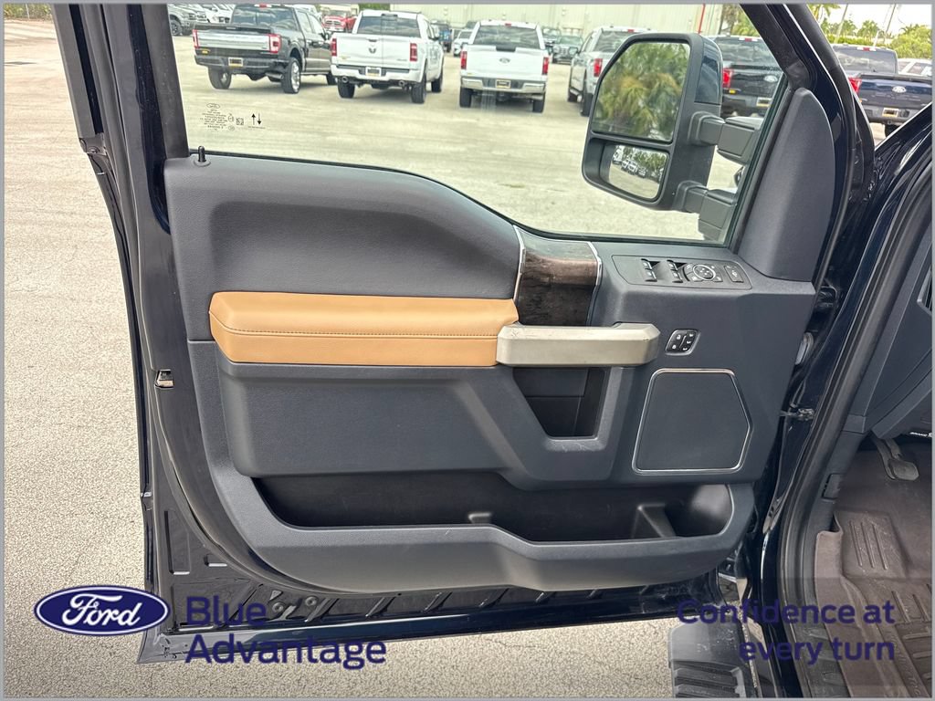 Certified 2022 Ford F250 Lariat AWD/4WD image 11