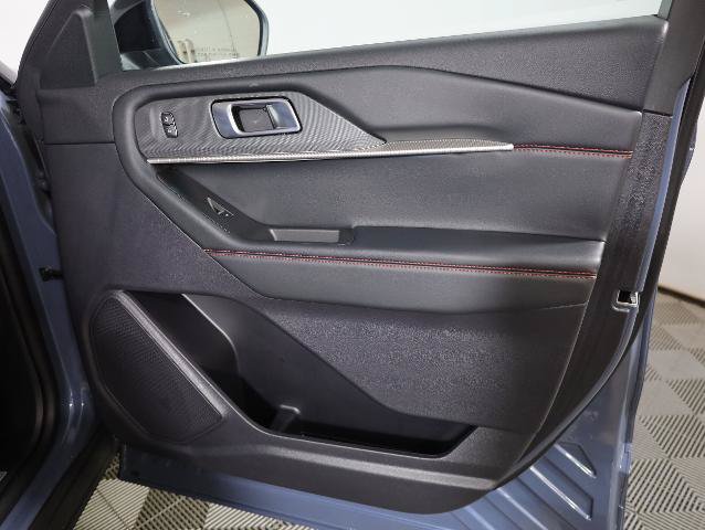 Certified 2025 Ford Explorer ST-Line w/ Premium Package AWD/4WD image 34