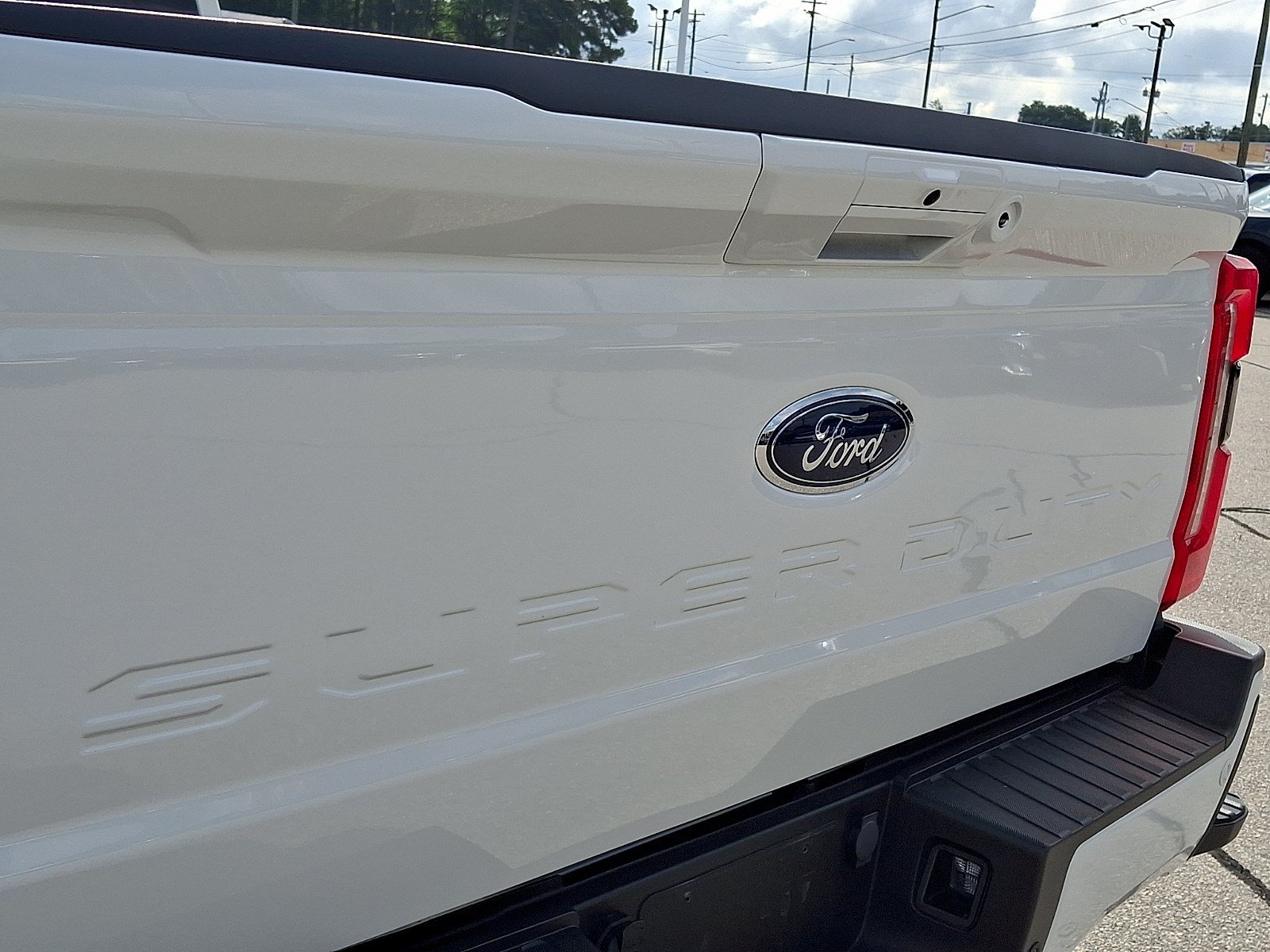 Certified 2024 Ford F250 Lariat w/ Lariat Ultimate Package AWD/4WD image 29