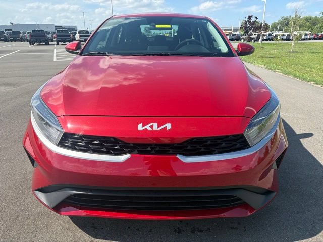 Used 2024 Kia Forte LXS FWD image 3