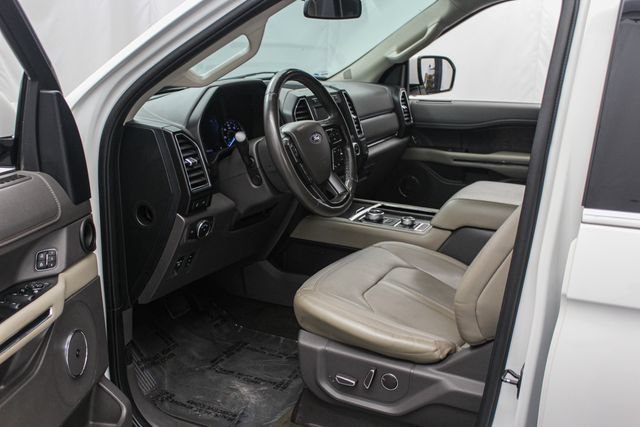Certified 2020 Ford Expedition Limited w/ Special Edition Package AWD/4WD image 16