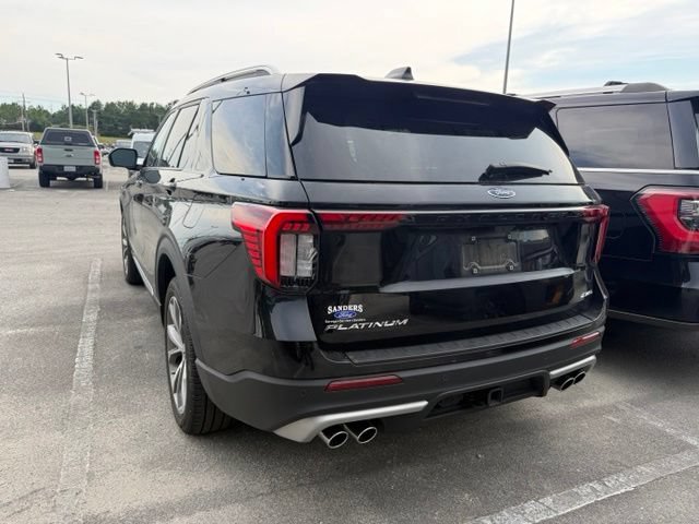 Certified 2025 Ford Explorer Platinum w/ Ultimate Package AWD/4WD image 4