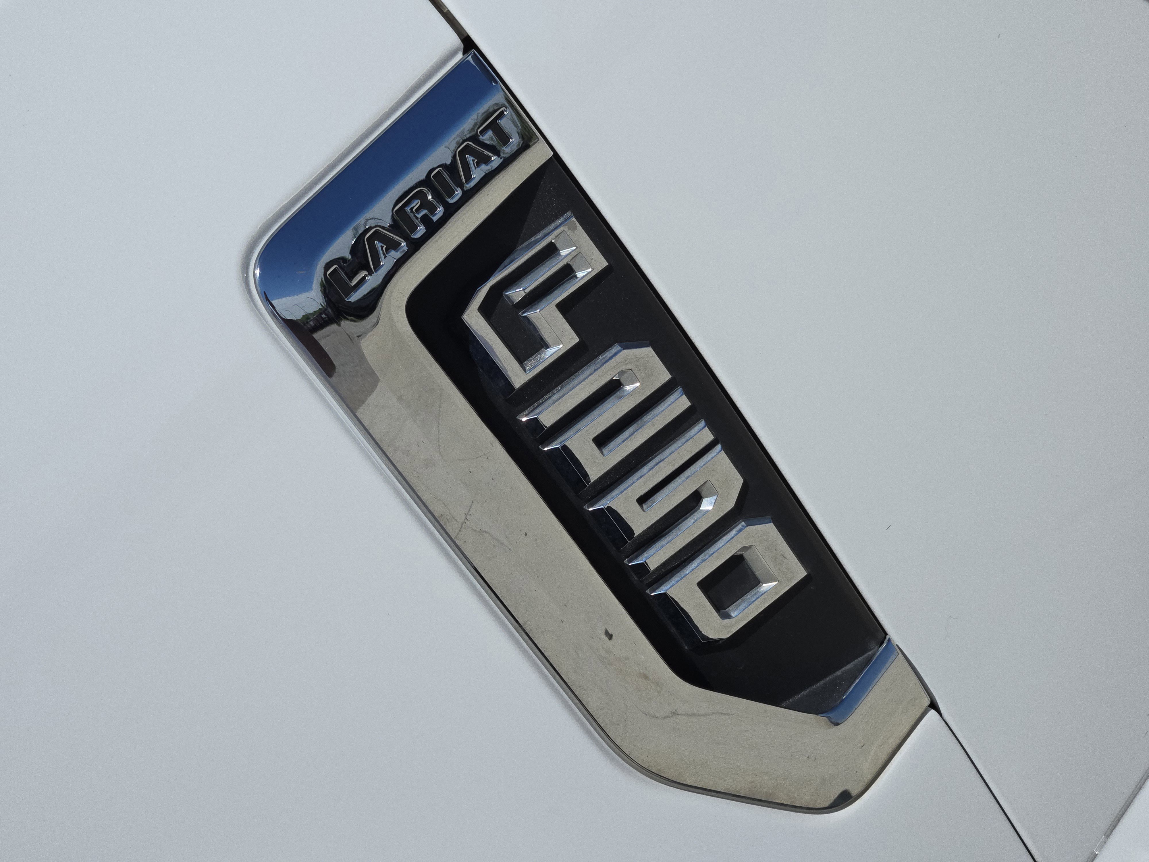 Certified 2022 Ford F250 Lariat w/ Lariat Value Package image 10