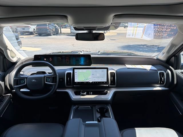 Certified 2025 Ford Expedition Active RWD image 14