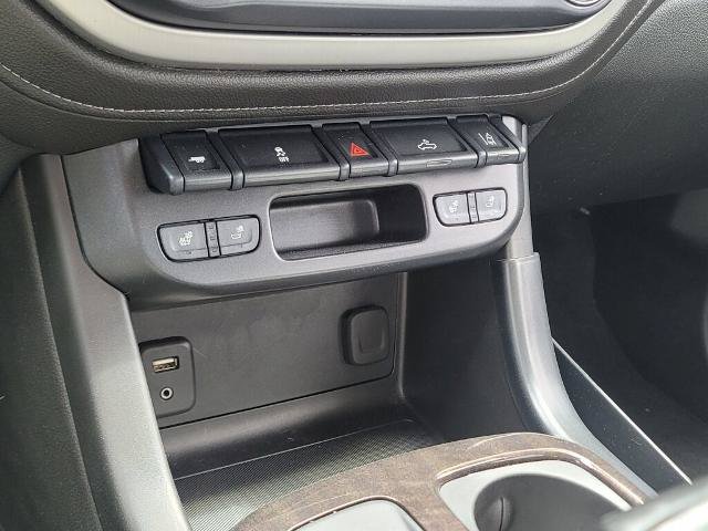 Used 2018 GMC Canyon SLT w/ Driver Alert Package AWD/4WD image 27