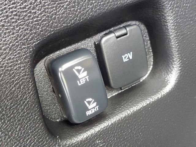 Certified 2024 Ford Edge Titanium AWD/4WD image 39