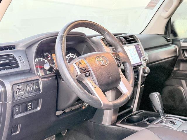 Used 2021 Toyota 4Runner SR5 Premium image 18