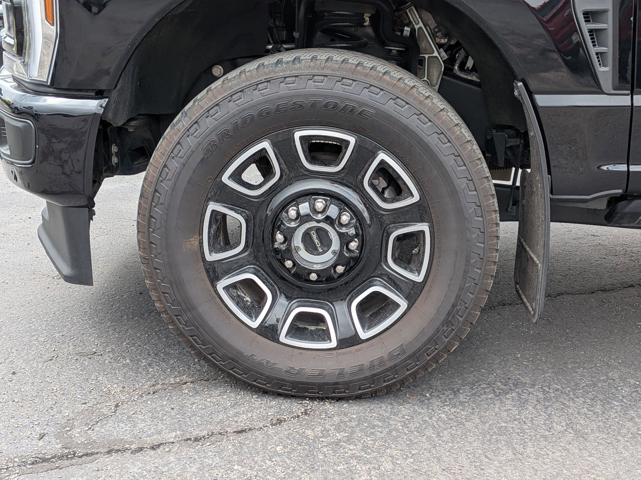 Certified 2025 Ford F350 Platinum AWD/4WD image 15