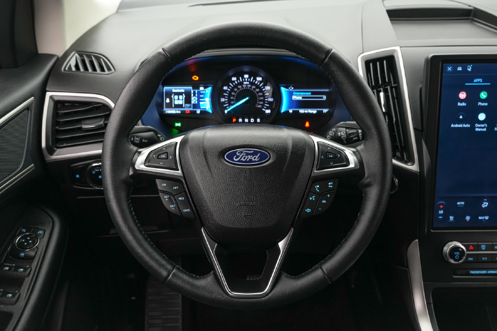 Certified 2024 Ford Edge SEL w/ Convenience Package AWD/4WD image 13
