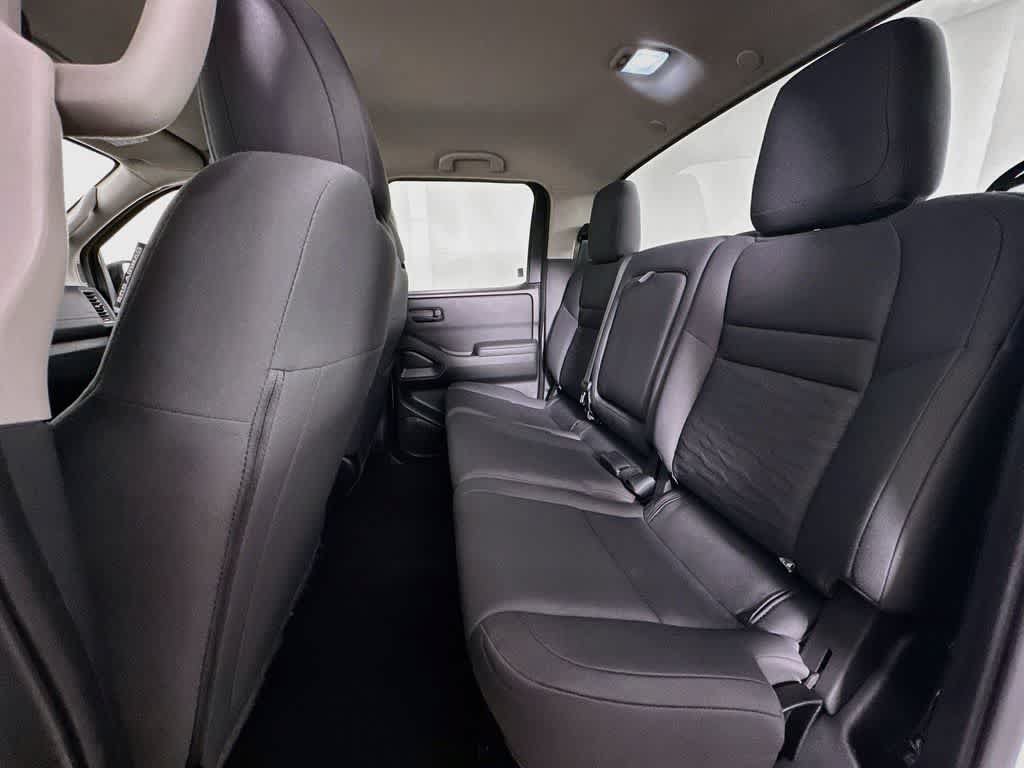 Used 2022 Nissan Frontier S w/ Technology Package RWD image 12