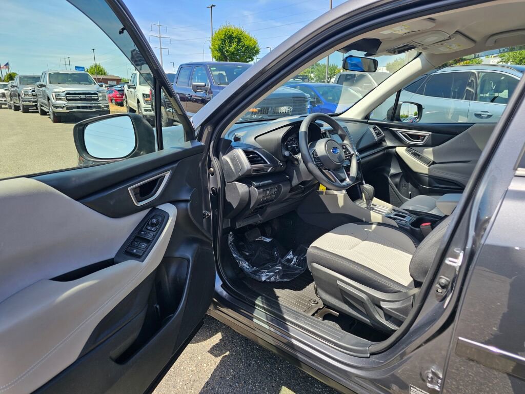 Used 2024 Subaru Forester AWD/4WD image 14