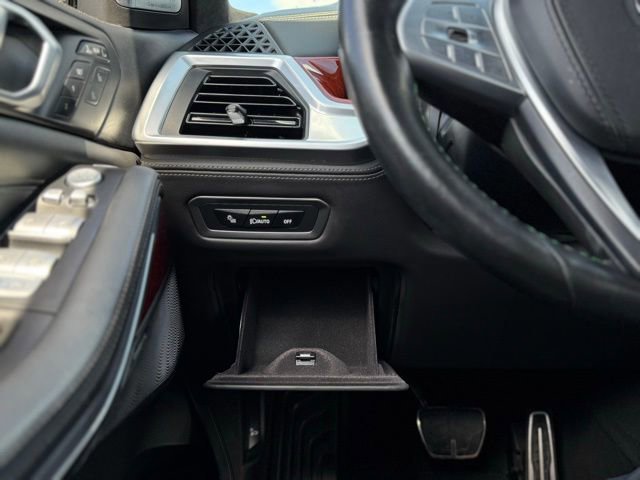 Used 2024 BMW ALPINA XB7 image 56