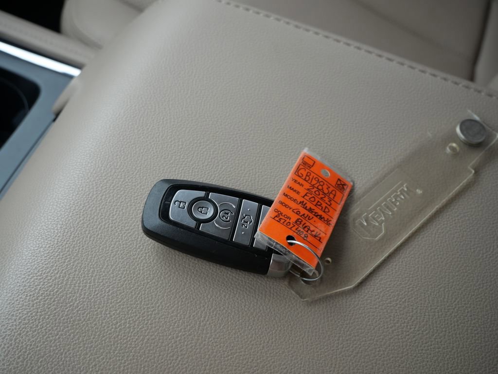 Certified 2024 Ford Expedition Max XLT image 27