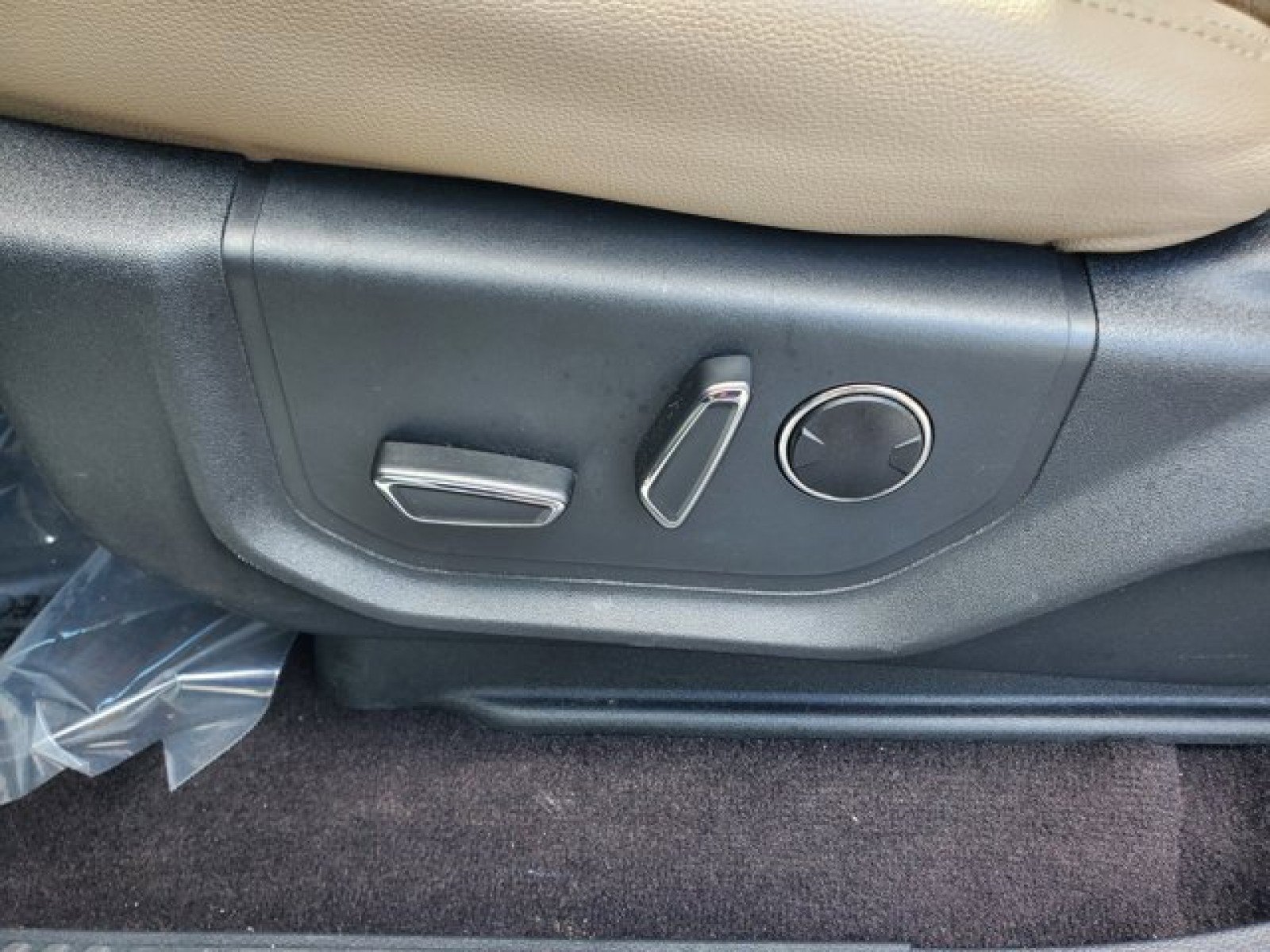 Certified 2023 Ford Expedition Max Limited image 13