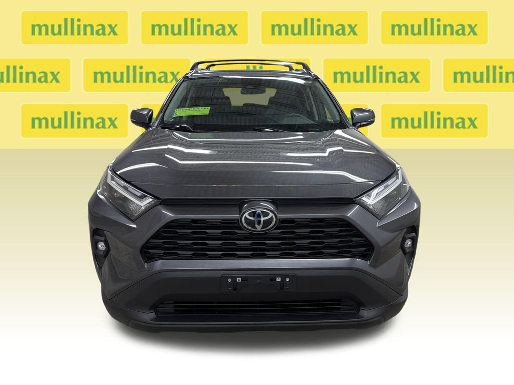 Used 2025 Toyota RAV4 XLE Premium FWD image 16