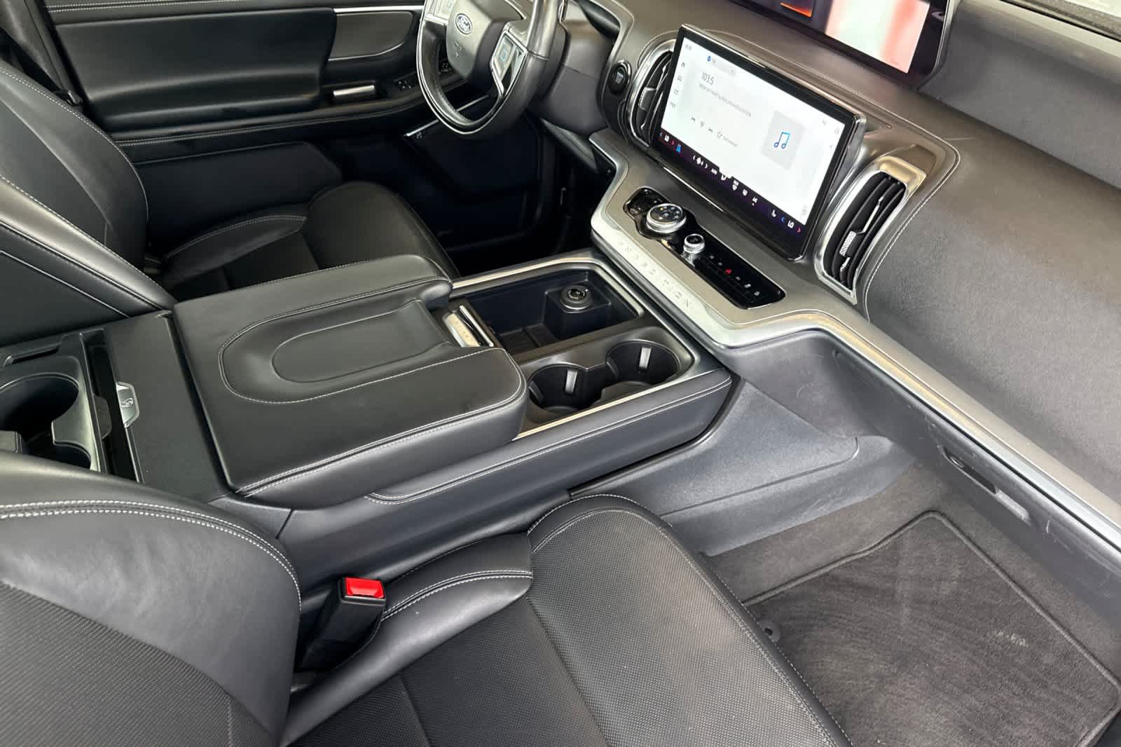 Certified 2025 Ford Expedition Max Platinum AWD/4WD image 17