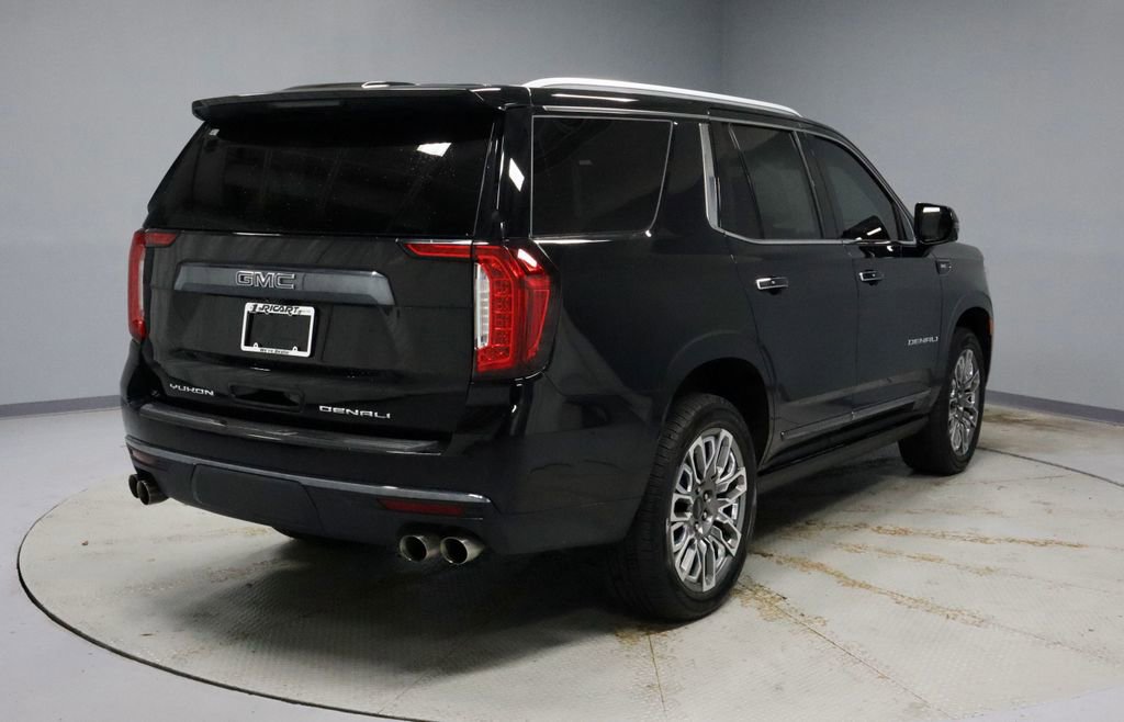Used 2023 GMC Yukon Denali Ultimate AWD/4WD image 11