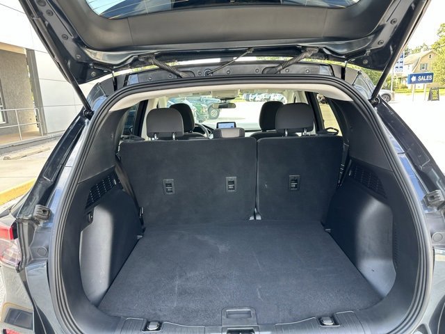 Certified 2022 Ford Escape SE w/ Cold Weather Package image 18