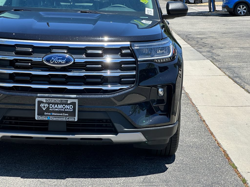 Certified 2026 Ford Explorer Active w/ Active Comfort Package RWD image 13