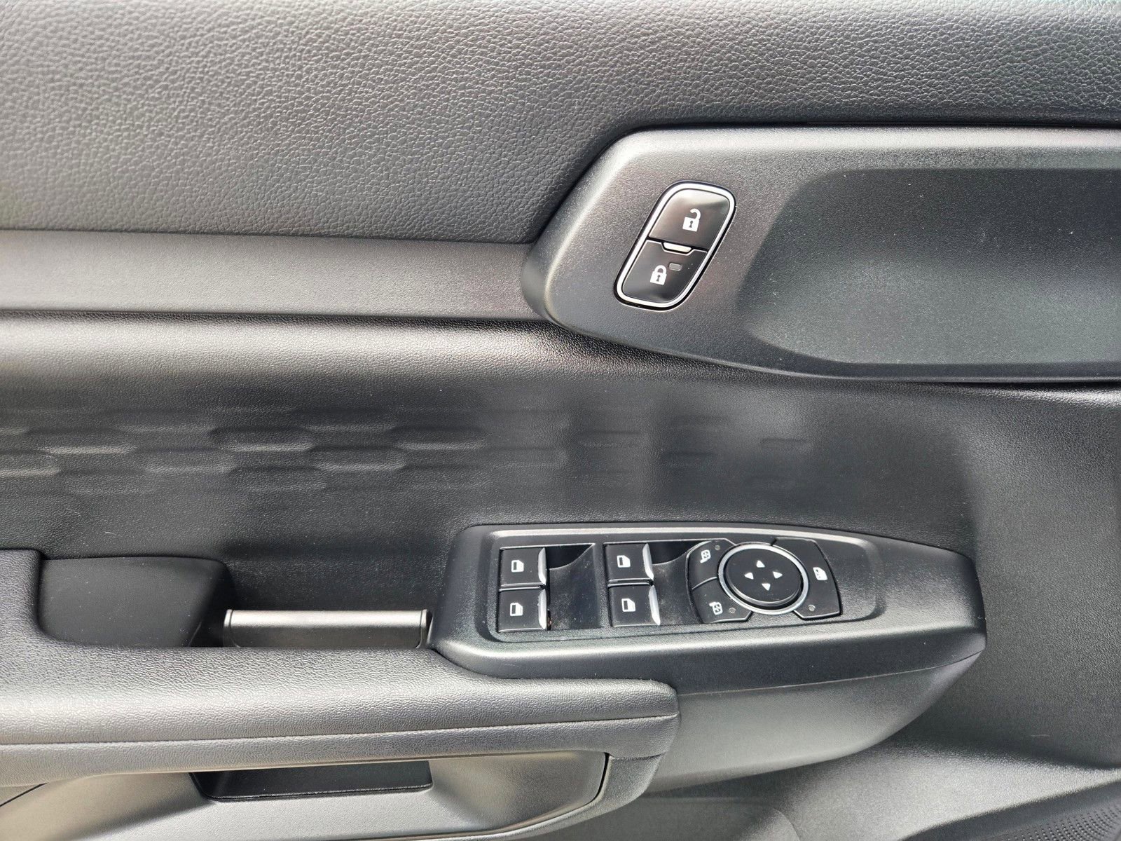 Certified 2024 Ford Ranger XL RWD image 20