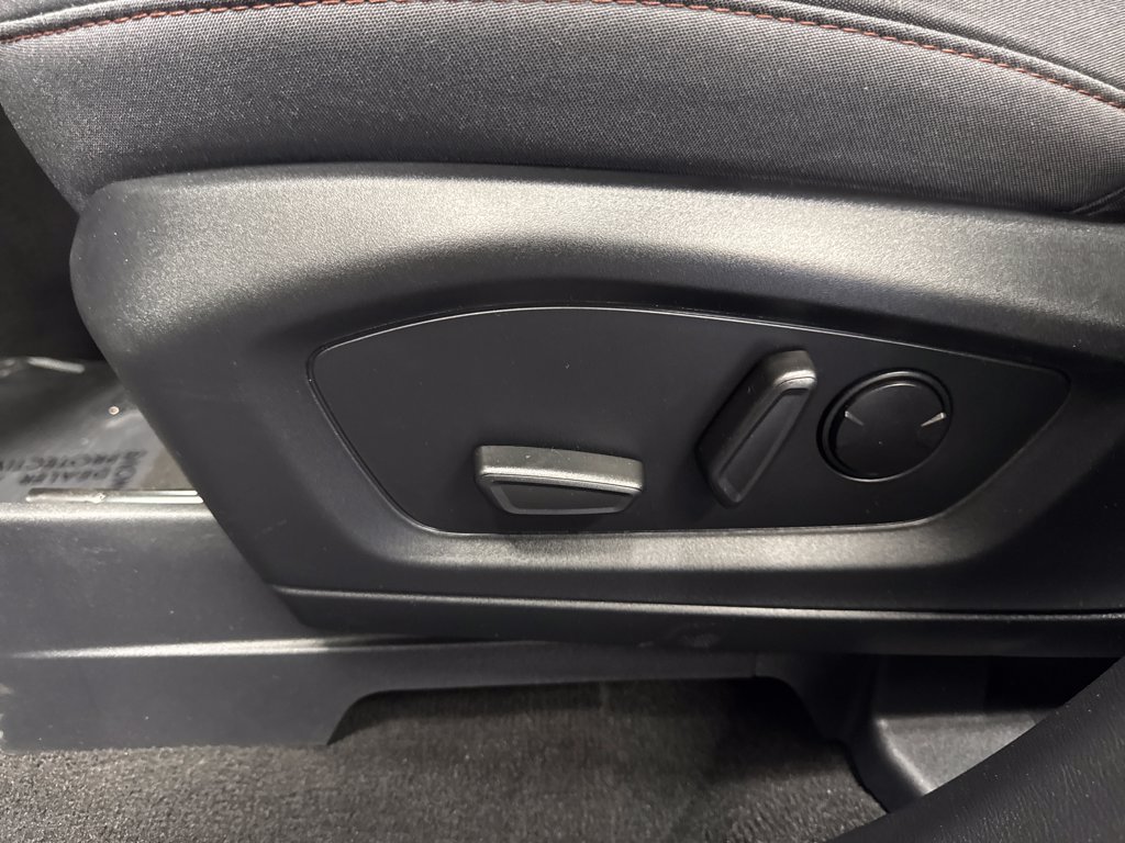 Certified 2025 Ford Explorer Active AWD/4WD image 32