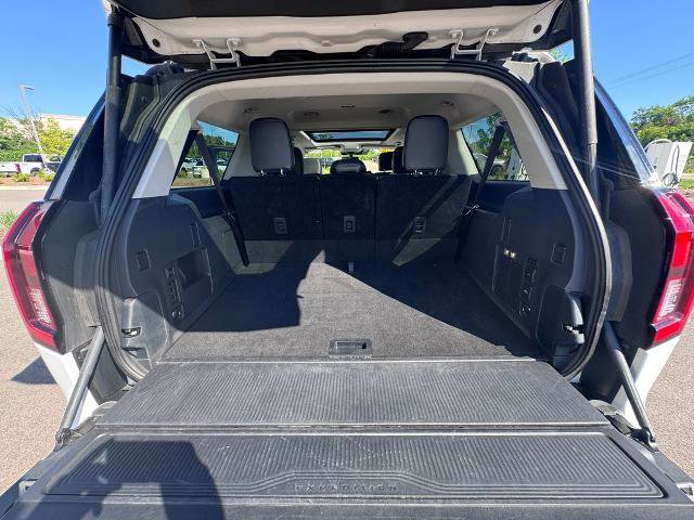 Certified 2025 Ford Expedition Max Platinum AWD/4WD image 17