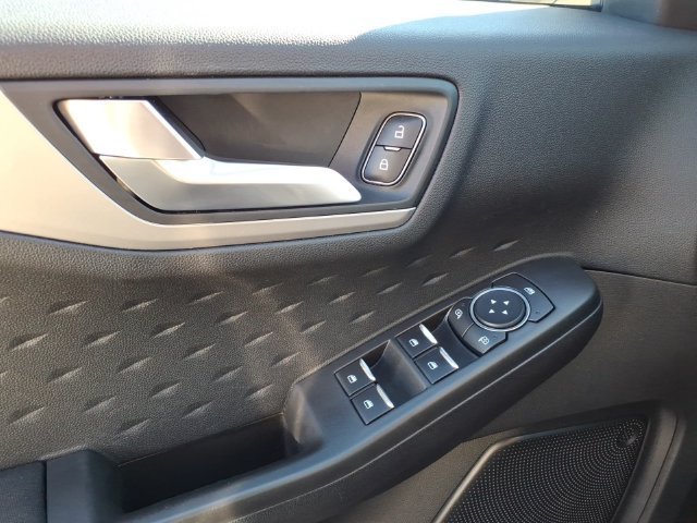 Certified 2020 Ford Escape SE AWD/4WD image 18