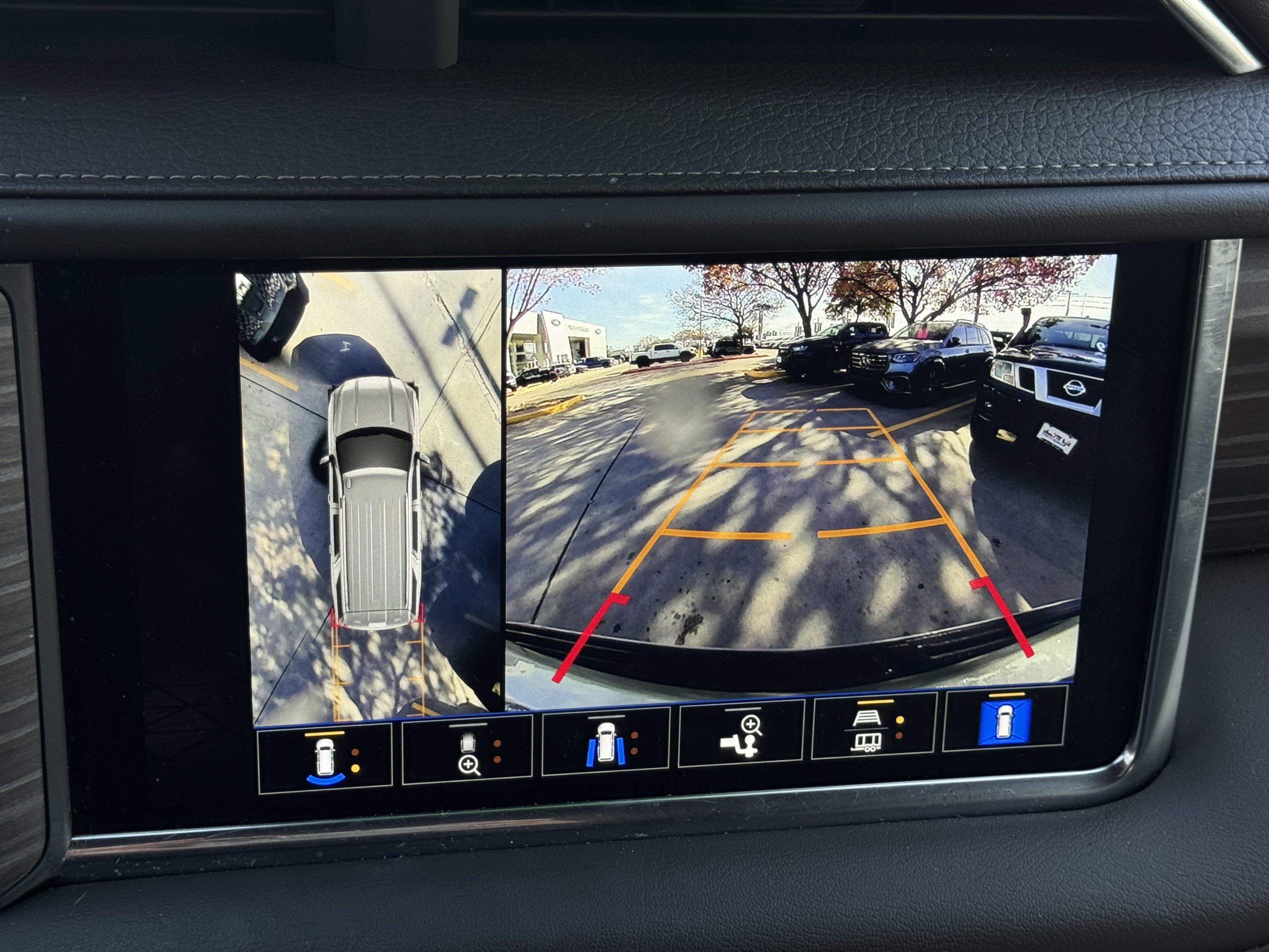 Used 2024 GMC Yukon Denali image 30