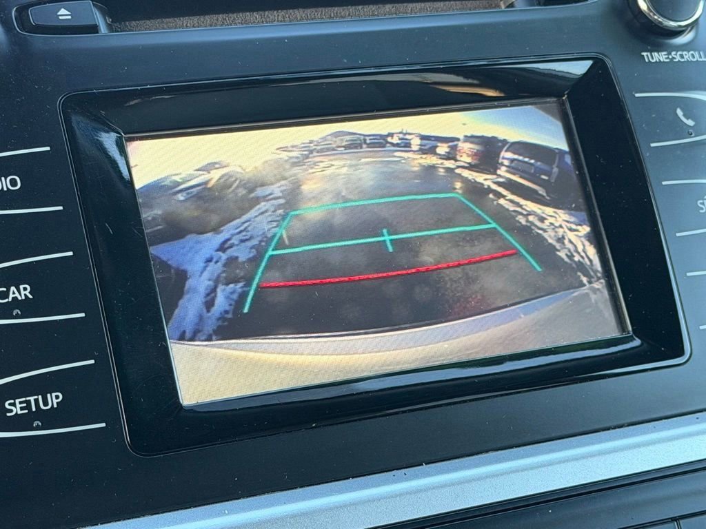 Used 2019 Toyota Highlander LE image 10