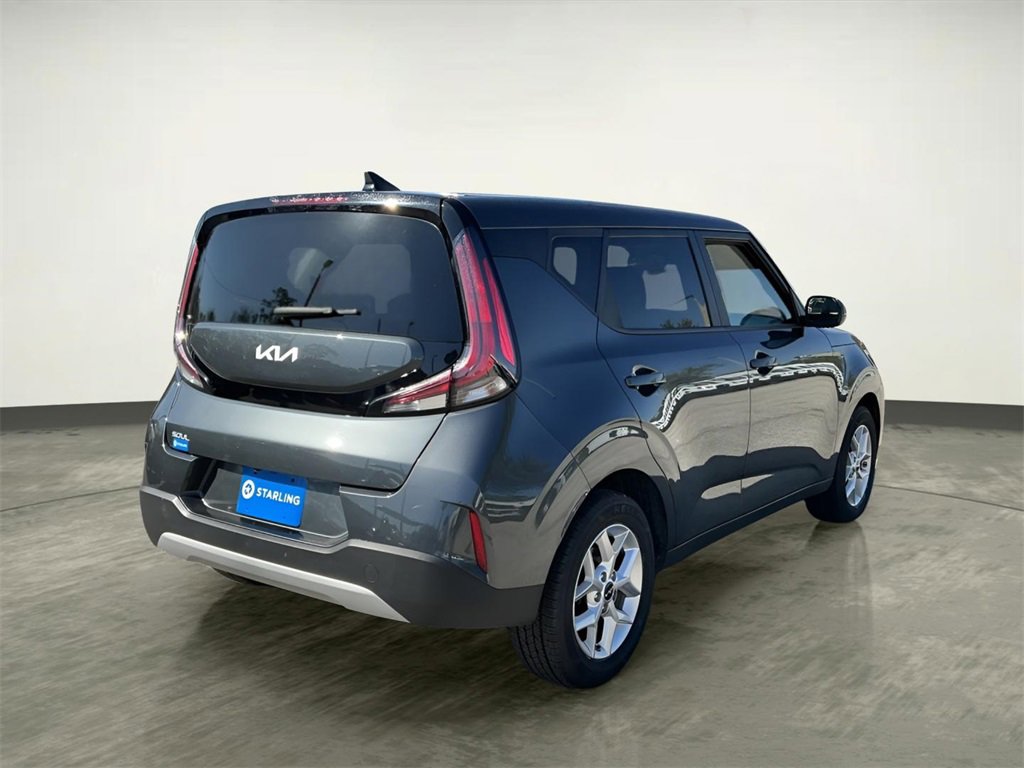 Used 2024 Kia Soul LX w/ Option Group 015 image 7