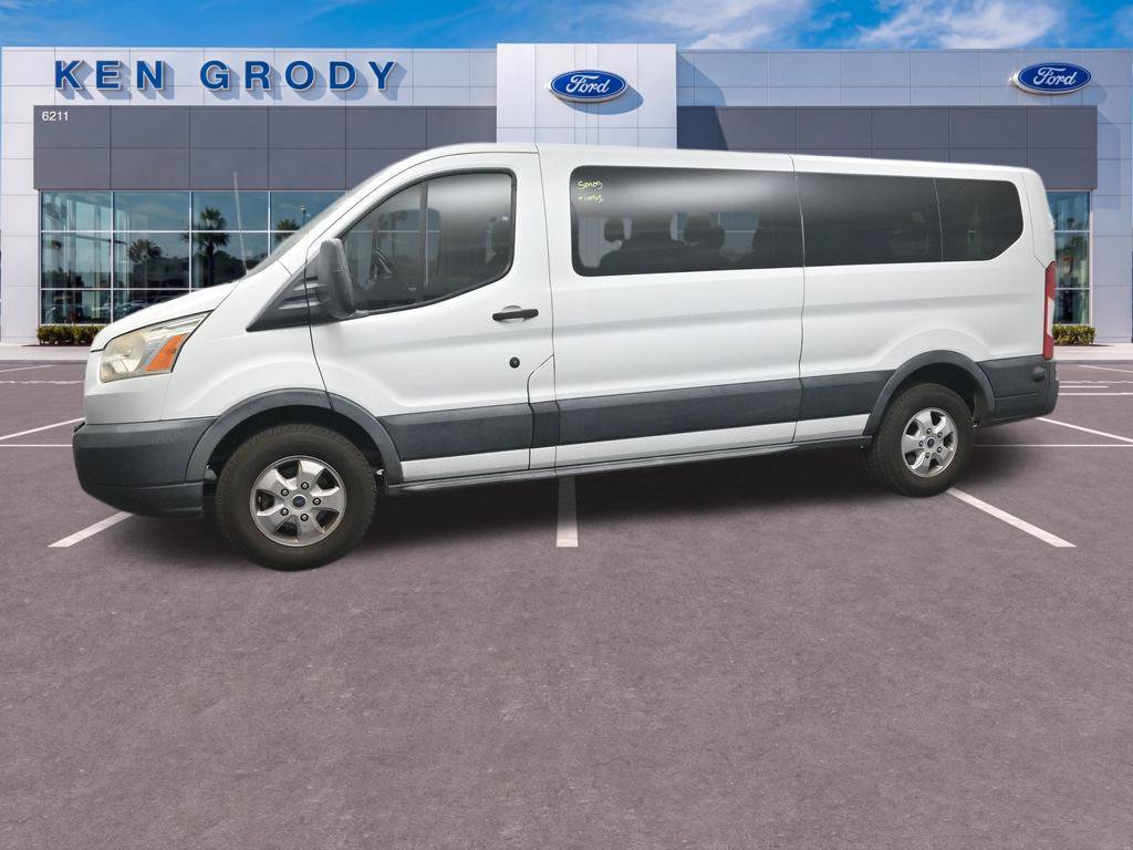 Certified 2017 Ford Transit 350 XLT RWD image 9