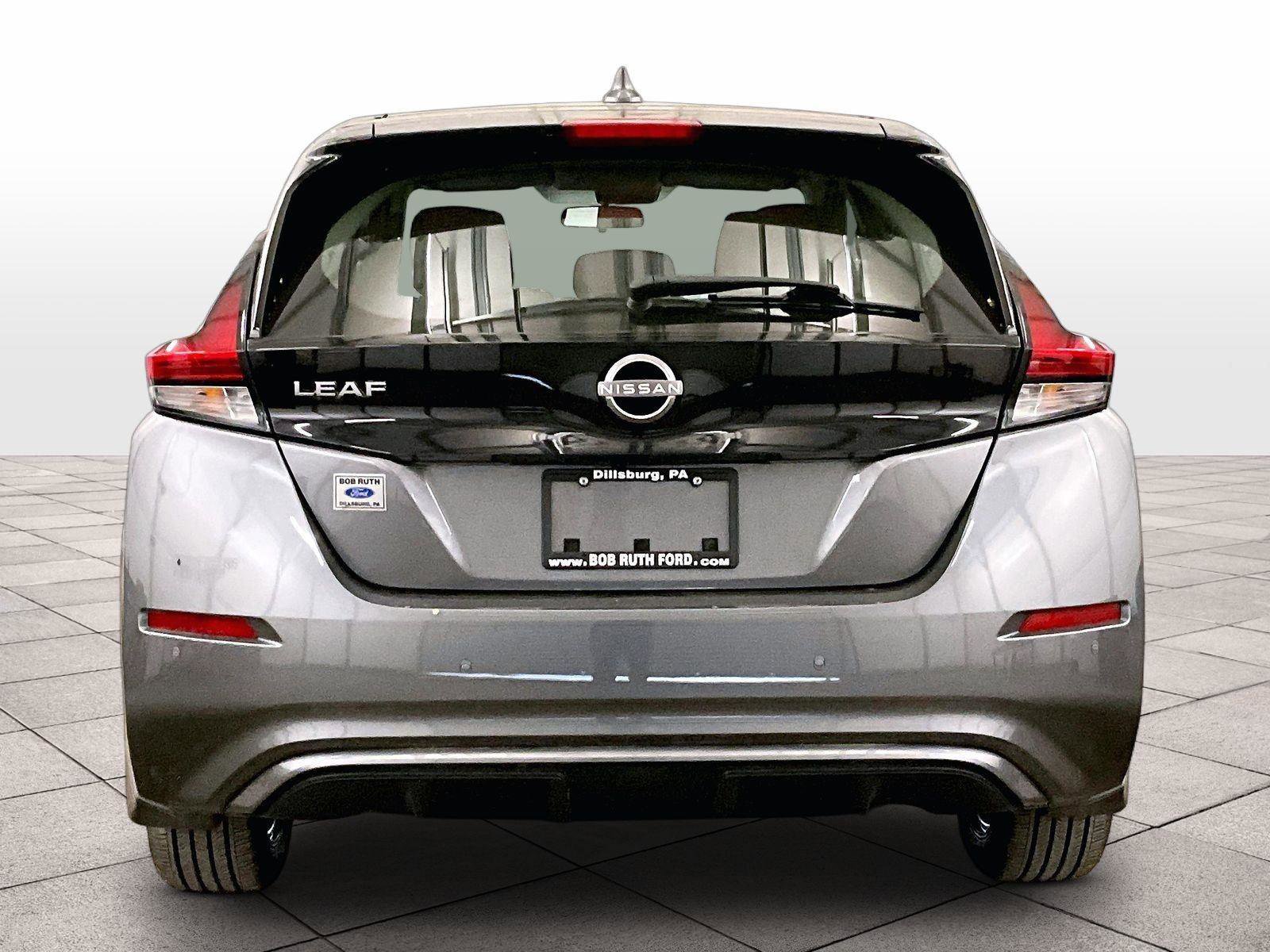 Used 2023 Nissan Leaf S FWD image 4