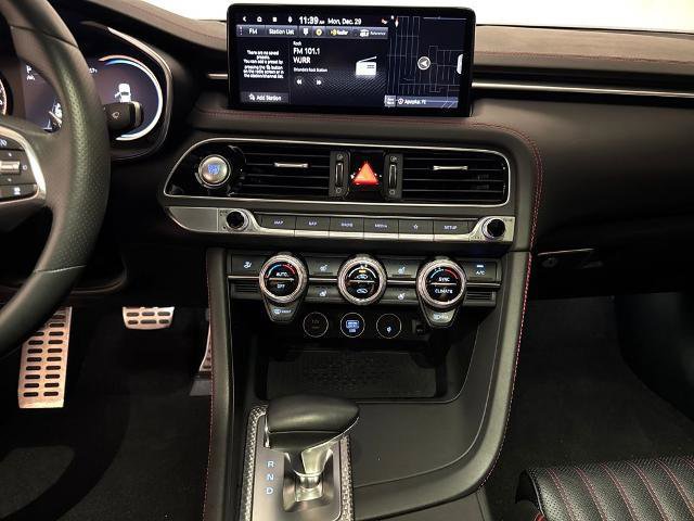 Used 2022 Genesis G70 3.3T w/ Sport Advanced Package image 25