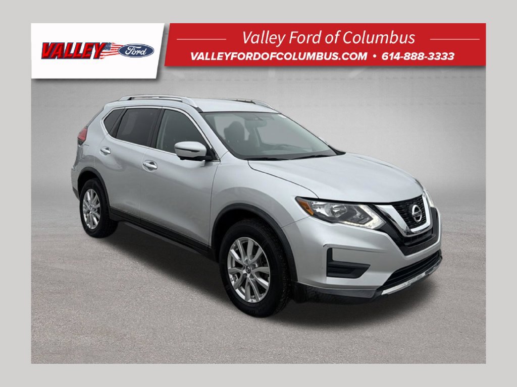 Used 2017 Nissan Rogue SV w/ SV Premium Package