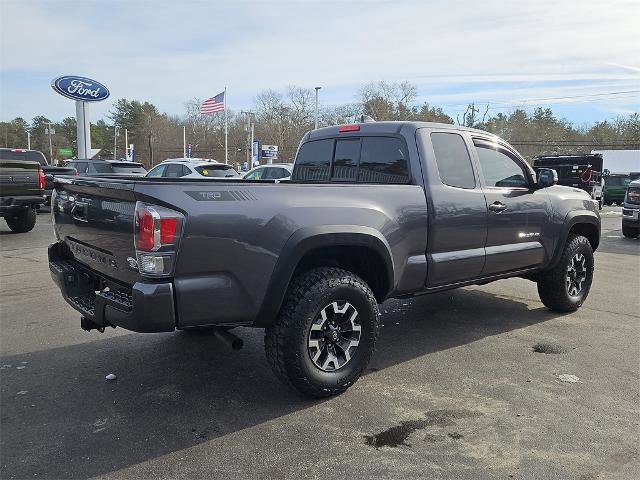 Used 2021 Toyota Tacoma TRD Off-Road w/ Technology Package image 4